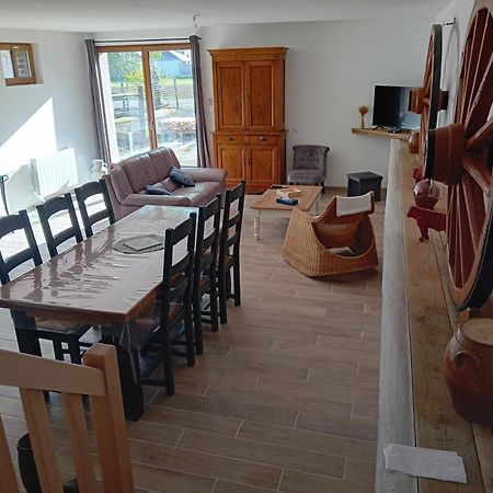 Gite Ferme Du Marronnier Derchigny Dış mekan fotoğraf