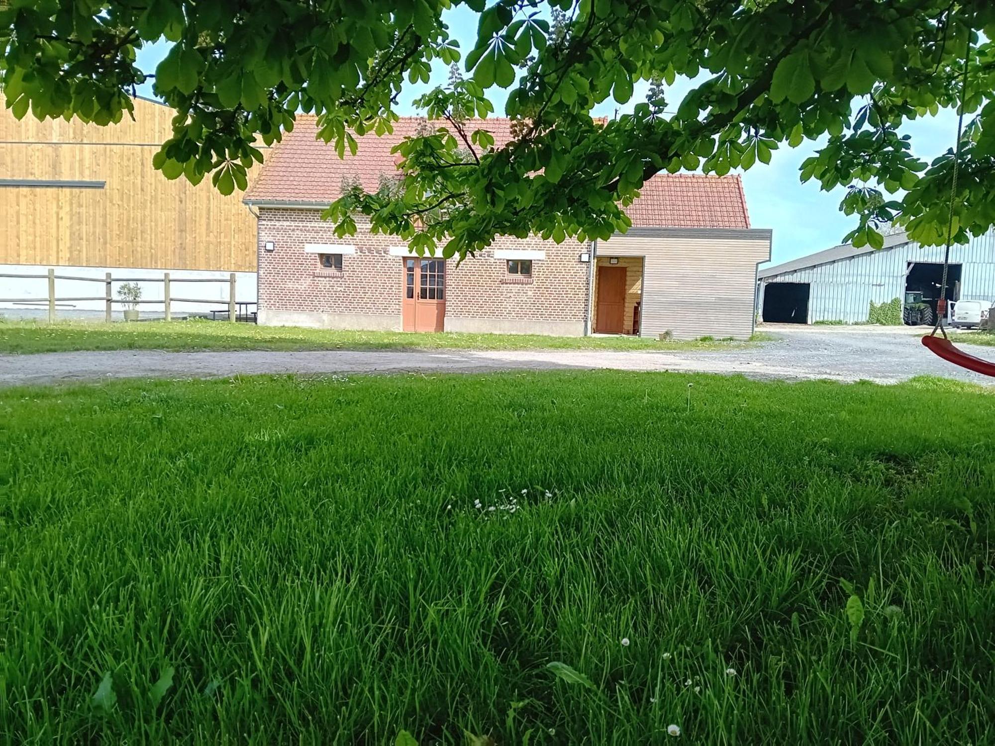 Gite Ferme Du Marronnier Derchigny Dış mekan fotoğraf